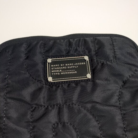 Marc By Marc Jacobs Tablet Tech Sleeve Black Zippered Pouch Quilted Nylon - Picture 3 of 9